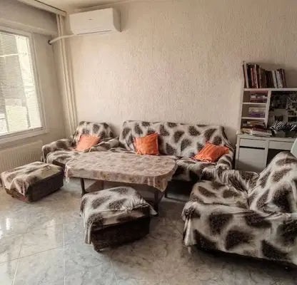 Photo 2 — 3-bedroom apartment in Sofia, Drujba 1