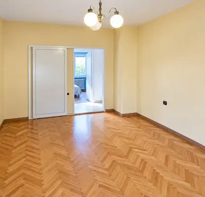 Photo 2 — Three-room apartment in Druzhba 1 with terrace on a middle floor