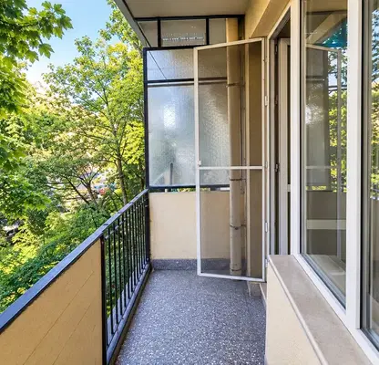 Photo 4 — Three-room apartment in Druzhba 1 with terrace on a middle floor