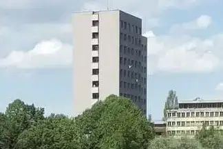 Двустаен апартамент в Дружба 1 с балкон и асансьор