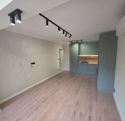 Photo 4 — Three-room apartment 90 sq m in Druzhba 2 with southeast aspect