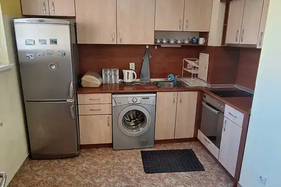 3-room apartment in Druzhba 2 with two terraces