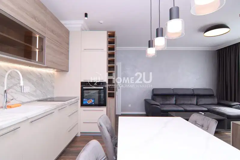 3-bedroom apartment in Sofia, Drujba 2