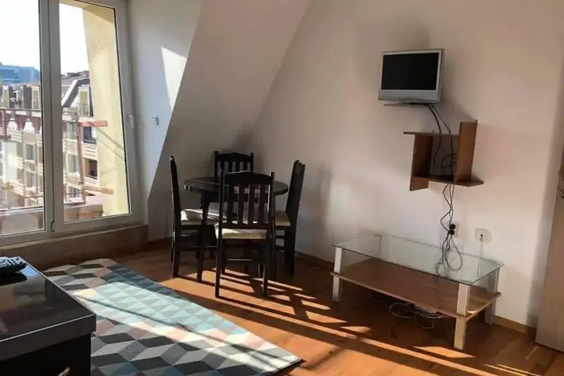 3-room apartment in Druzhba 2 with elevator and video surveillance