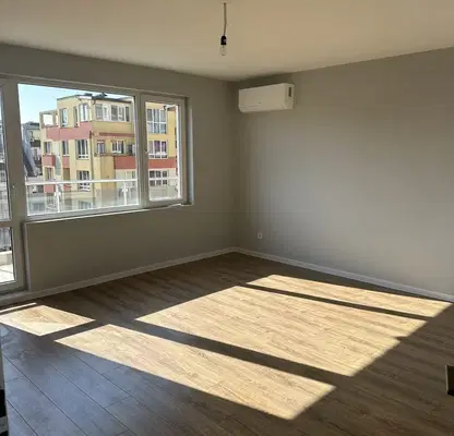 Photo 3 — Two-room apartment in Darvenitsa with parking space and elevator