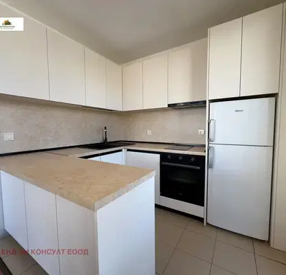 Снимка 4 — Двустаен апартамент с две тераси в Дървеница, София