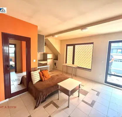 Photo 3 — Attic 3-room apartment with panoramic view in Darvenitsa