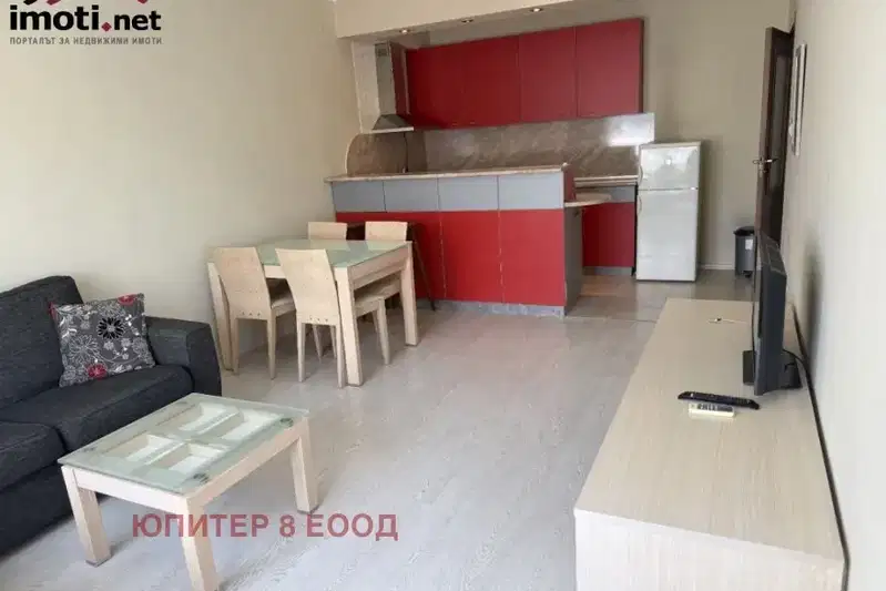3-bedroom apartment in Sofia, Dyrvenica