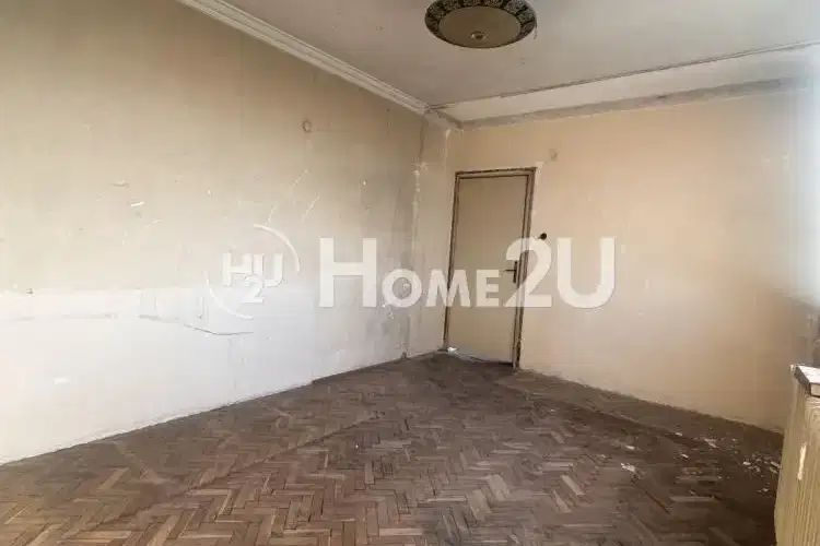Двустаен апартамент с три отделни стаи в Гео Милев, София