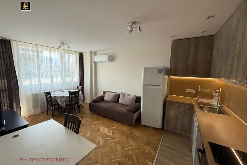 3-bedroom apartment in Sofia, Geo Milev