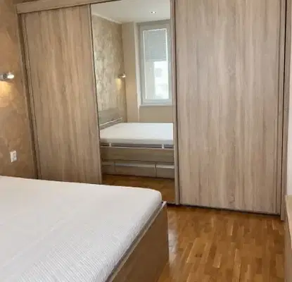 Снимка 4 — Тристаен апартамент с тераса в Гео Милев, София