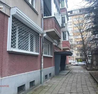 Photo 5 — Three-room apartment in Gotse Delchev near Yuzhen Park