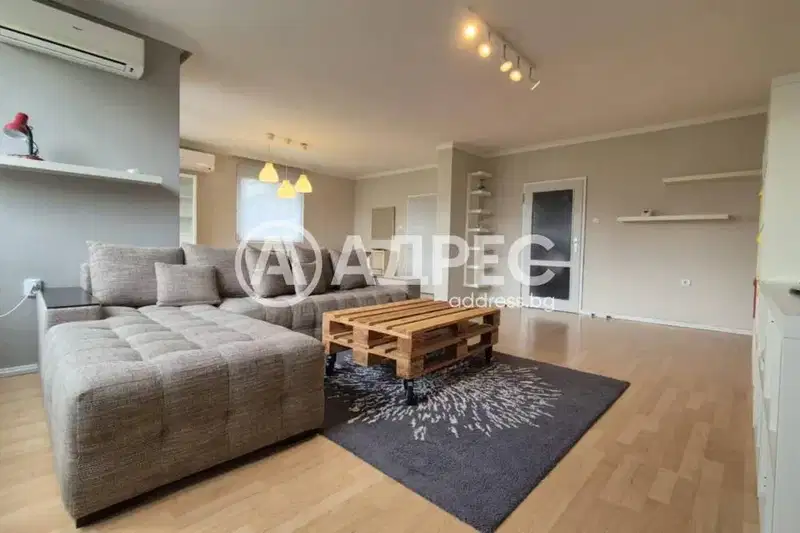 Spacious 3-room apartment in Gotse Delchev with two terraces