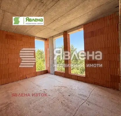 Снимка 3 — Четиристаен апартамент с 3 спални в Горубляне, нова сграда