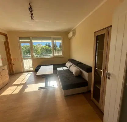 Photo 2 — 3-bedroom apartment in Sofia, Gorublyane