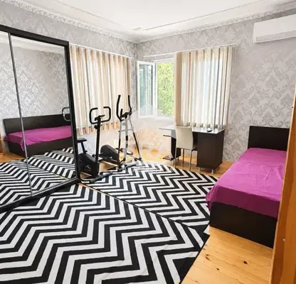 Photo 3 — Four-room apartment with garage in Hadzhi Dimitar, Sofia