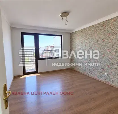 Photo 3 — Spacious 2-room apartment with panoramic view in Hipodruma