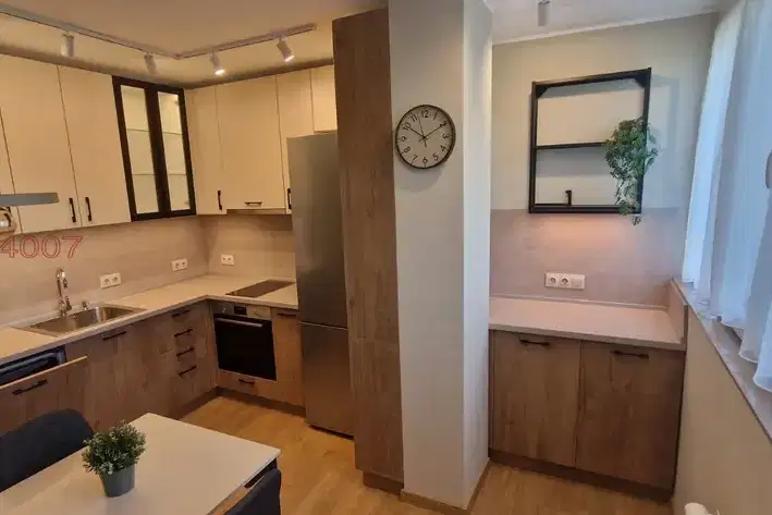 Three-room apartment with terrace and Vitosha view in Hipodruma