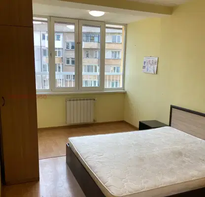 Снимка 4 — Двустаен апартамент 63 кв.м в Хладилника с южно изложение