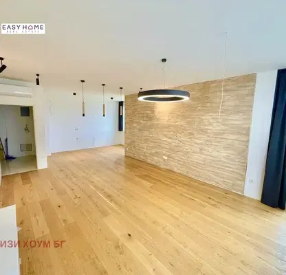 Photo 2 — Three-room apartment with terrace in Izgrev, Sofia