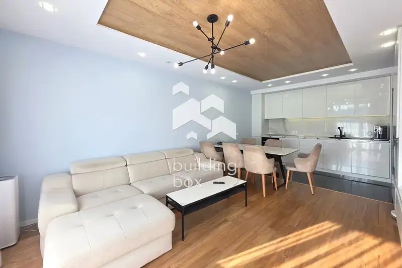 Three-room apartment with two terraces in Izgrev, Sofia