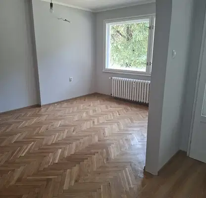 Photo 5 — Spacious 3-room apartment with garage in Iztok district, Sofia