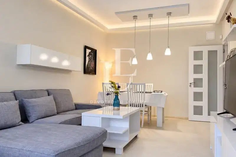 3-bedroom apartment in Sofia, Iztok