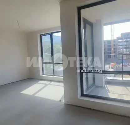 Photo 4 — Two-room apartment 80 sq m in Karpuzitsa with elevator