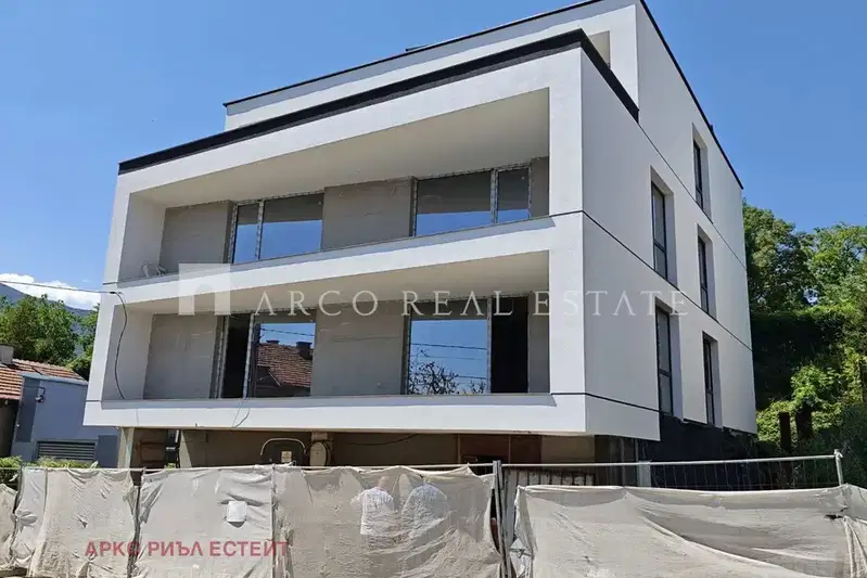 3-bedroom apartment in Sofia, Karpuzica