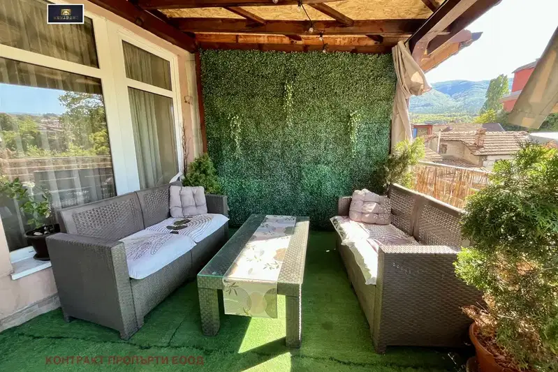 3-bedroom apartment in Sofia, Karpuzica