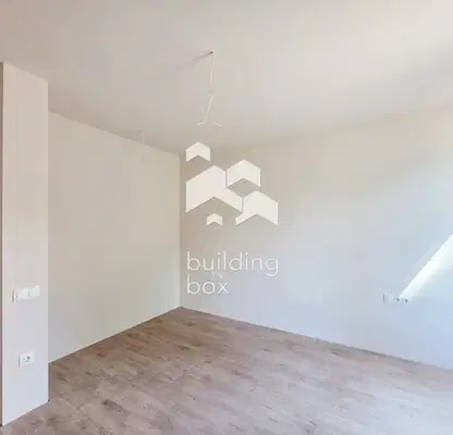 Photo 5 — Three-room apartment in Karpuzitsa with two balconies