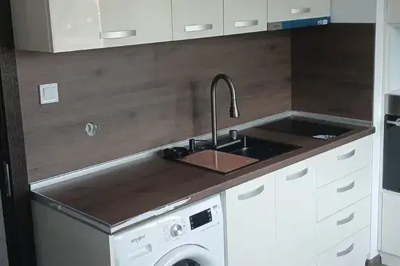 Luxury one-room apartment in Karpuzitsa with glazed balcony