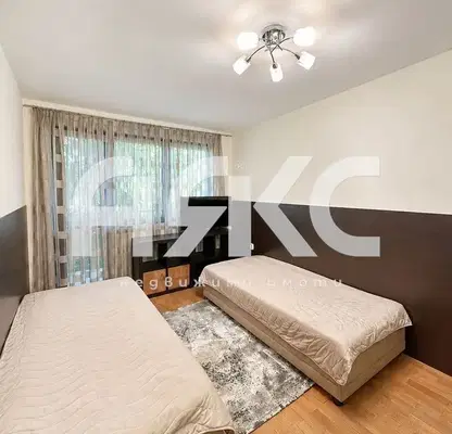 Снимка 5 — Тристаен апартамент с две тераси в Карпузица, София