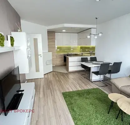Photo 3 — Three-room apartment in Krasna Polyana 1 with parking space