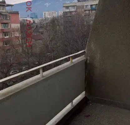 Снимка 3 — Двустаен апартамент с балкон в Красно село, София