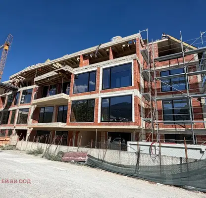 Снимка 2 — 3-стаен апартамент в Кръстова вада с панорамна гледка