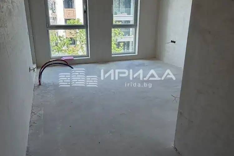 Тристаен апартамент в Кръстова вада с тераса, ново строителство