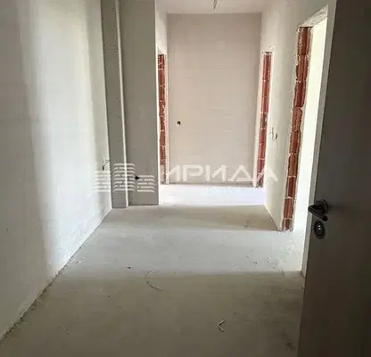 Снимка 5 — Тристаен апартамент в Кръстова вада с тераса, ново строителство