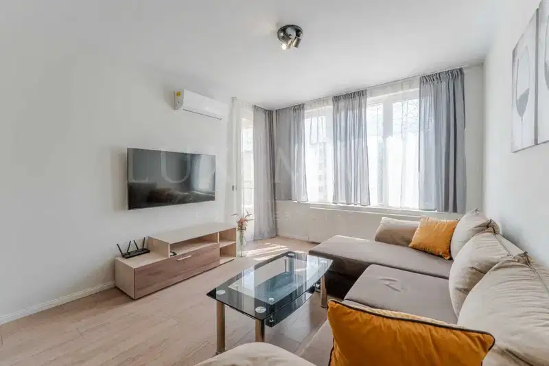Two-room apartment with Vitosha view in Krastova vada
