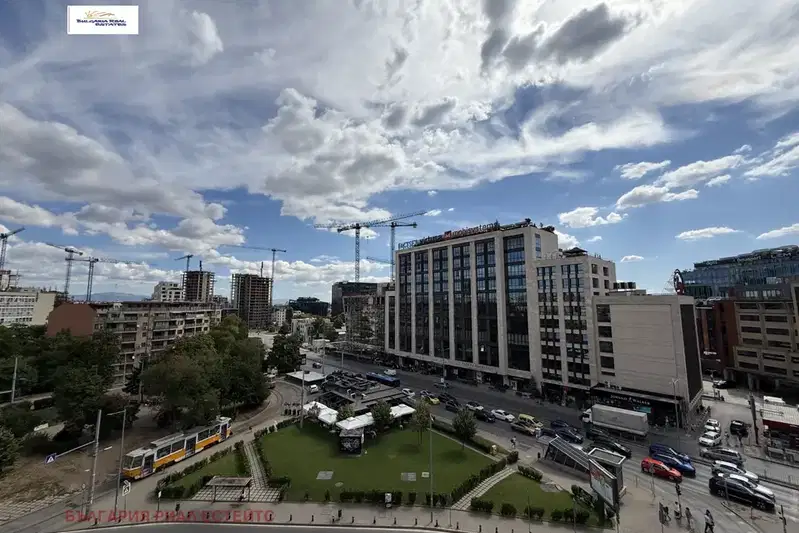 Two-room apartment in Krastova vada with terrace and parking