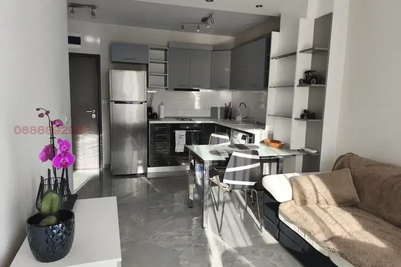 Two-room apartment with balcony in Krastova vada, Sofia