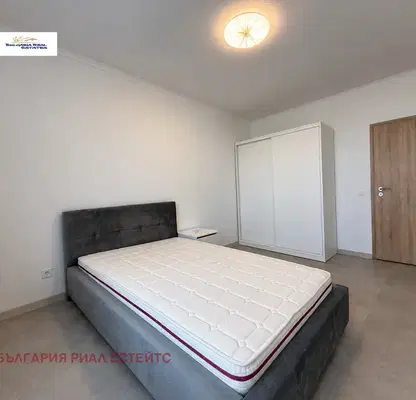 Снимка 5 — Тристаен апартамент в Кръстова вада с тераса и паркинг