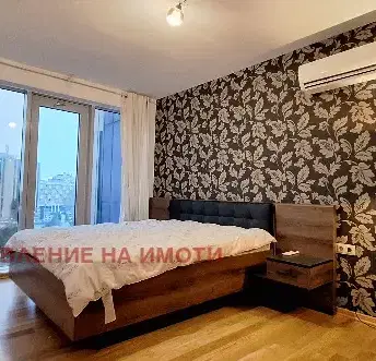 Снимка 5 — Тристаен апартамент в Кръстова вада с модерно обзавеждане