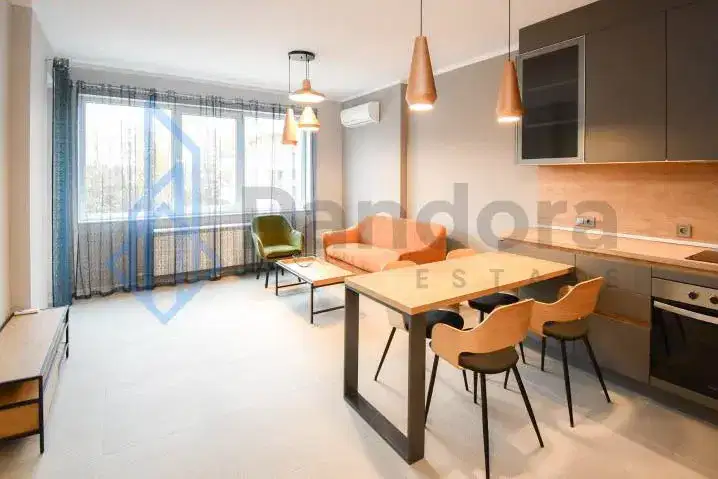 3-bedroom apartment in Sofia, Krystova Vada