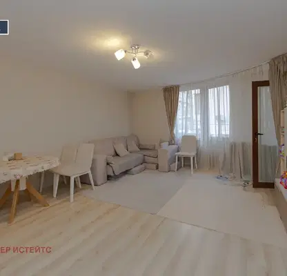 Снимка 5 — Двустаен апартамент в Лагера с тераса и асансьор