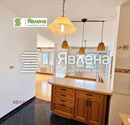 Photo 2 — 3-bedroom apartment in Sofia, Lagera