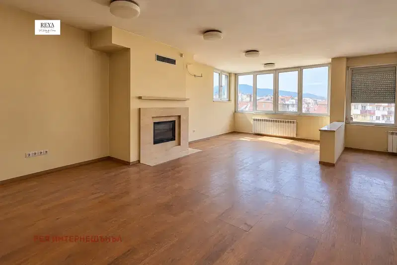 3-bedroom apartment in Sofia, Lagera