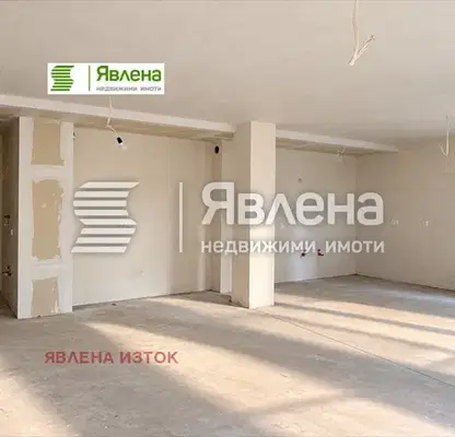 Снимка 4 — Просторен 3-стаен апартамент в Лагера с паркинг