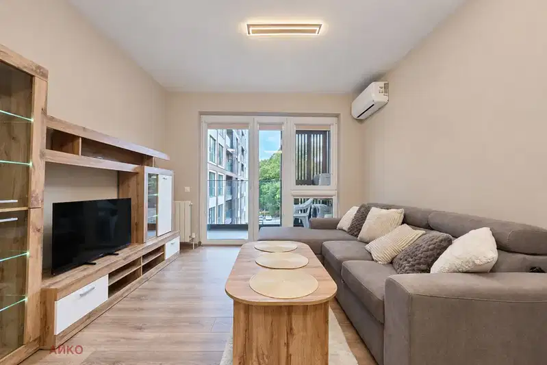 Two-room apartment with terrace in Lagera, Sofia