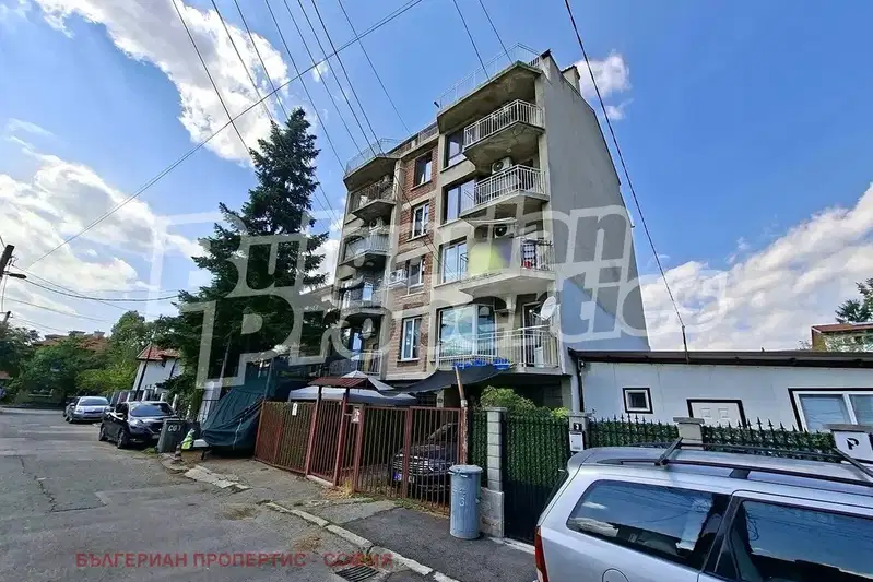 Two-room apartment with balcony in Levski district, Sofia